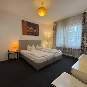 Appartamento M M Vintage Family, Handwerker Und Monteure 